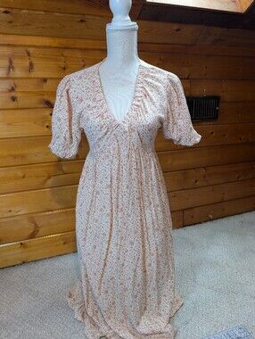 Floral V-Neck Puff Sleeve Maxi Dress in Peach
